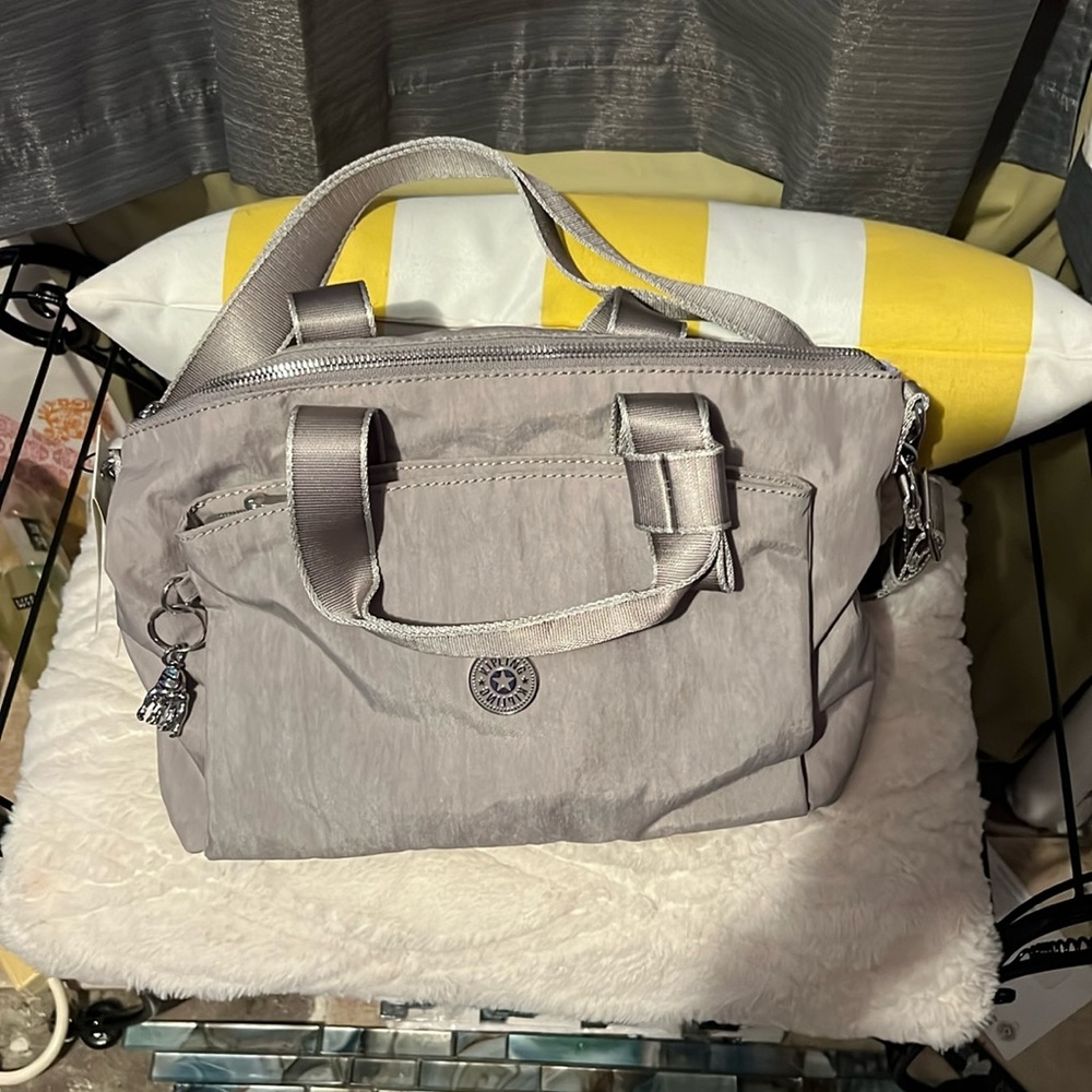 Kipling purse, grey, kassey
